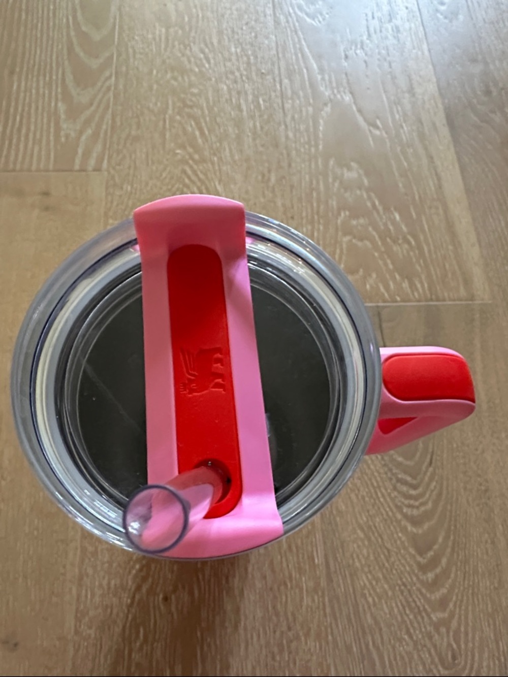Stanley 40 oz Pink Heart Handle Tumbler with Red Logo - Picture 3 of 4